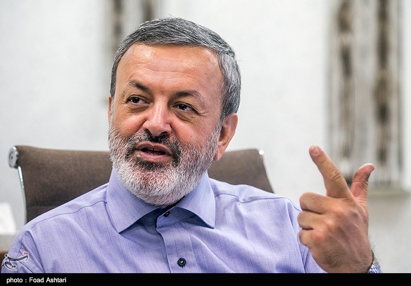 اصلا به دنبال کرسی وزارت جهاد نیستم / ۴ سال اشتباهی در دولت بودم روحیات من بیشتر پیگیری تولید است