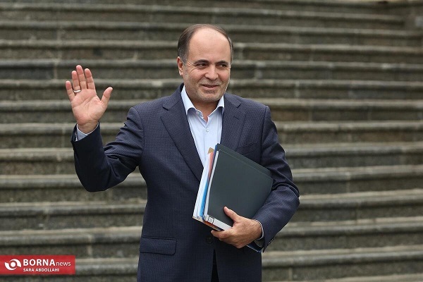 وزیر جهاد کشاورزی به چه کسانی پک‌ گوشت هدیه داد؟